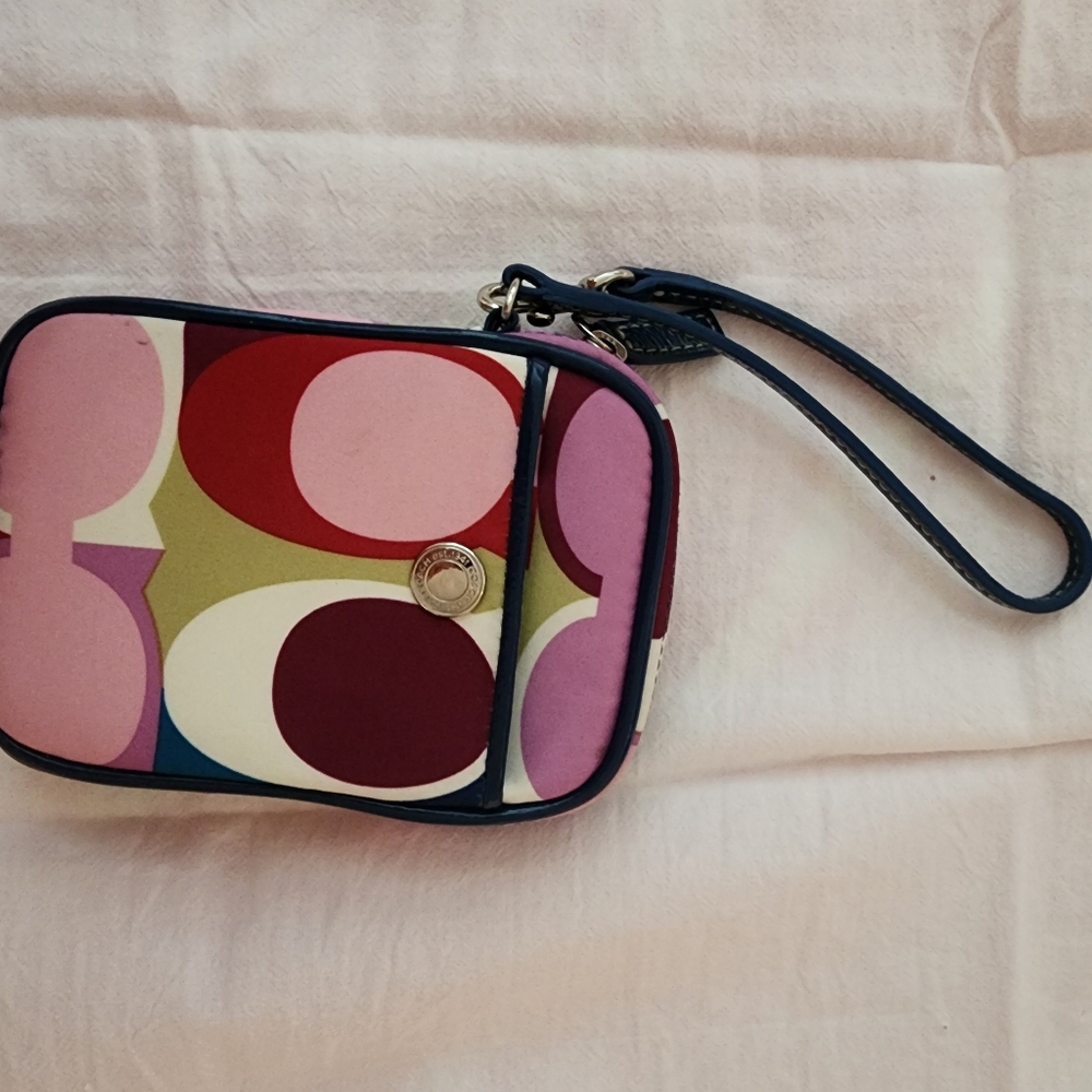 Coach wristlet phone case